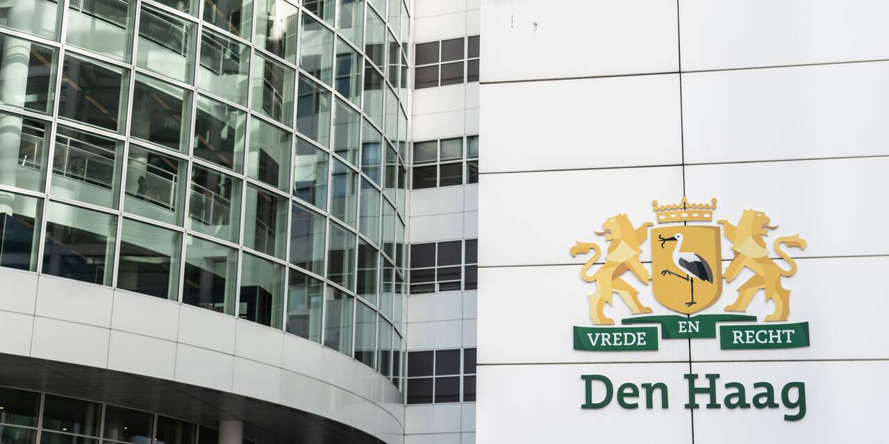 Den Haag mag in beslag genomen spullen van frauderende ambtenaar houden