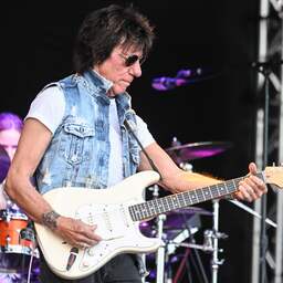 Rockgitarist Jeff Beck (78) overleden