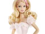 Ontwerpers maken outfits voor Barbie