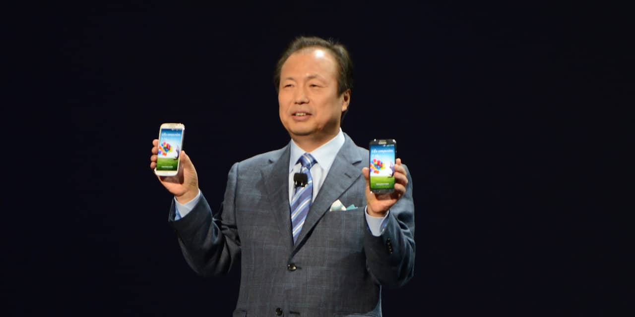 Samsung-top blijft ondanks dalende winst