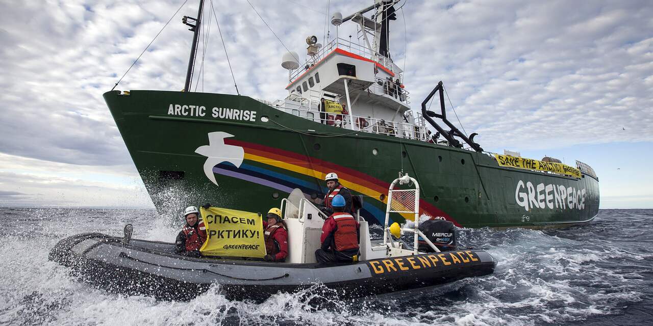'Russen akkoord met arbitrage over Greenpeace-schip'