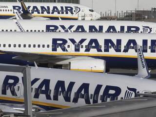 Koers Ryanair duikt omlaag na winstwaarschuwing