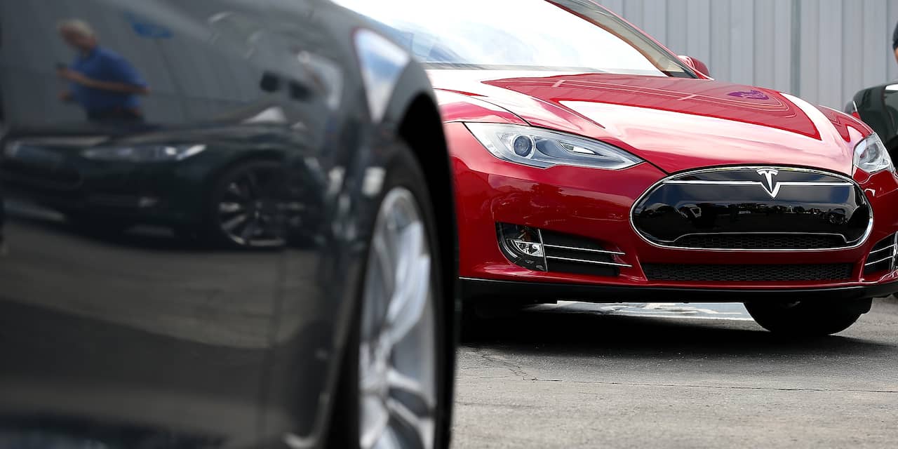 Autofabrikant Tesla gaat meer auto's produceren