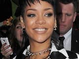 Verlate Rihanna 'brabbelt' tijdens concert