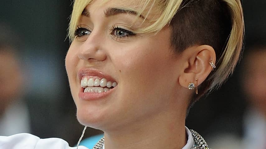 'Album Miley Cyrus in eerste week 250.000 keer verkocht'