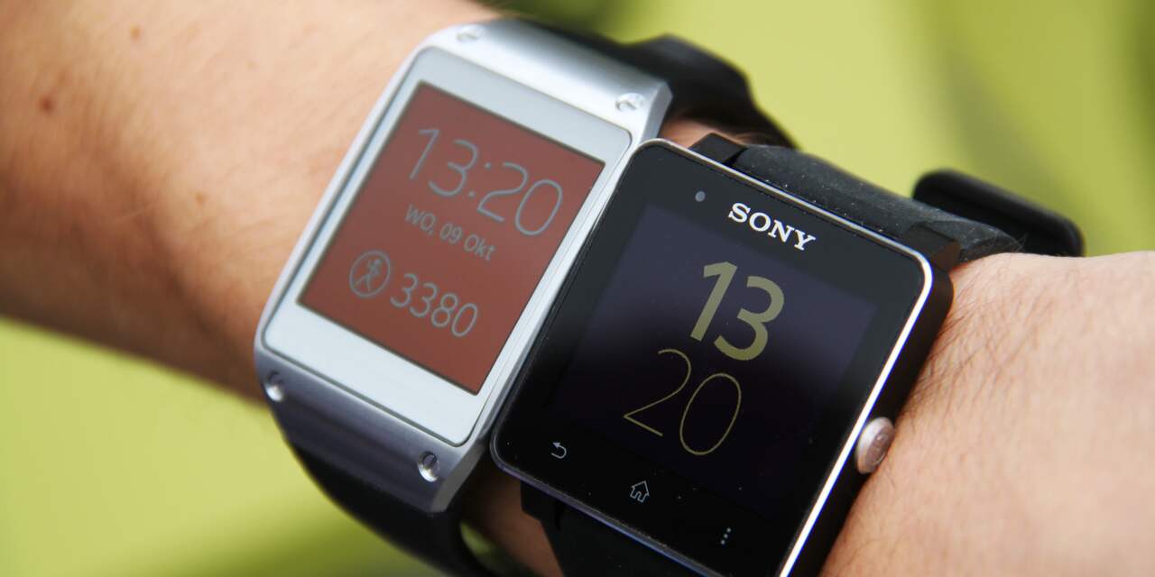 Review: Galaxy Gear vs Sony Smartwatch 2