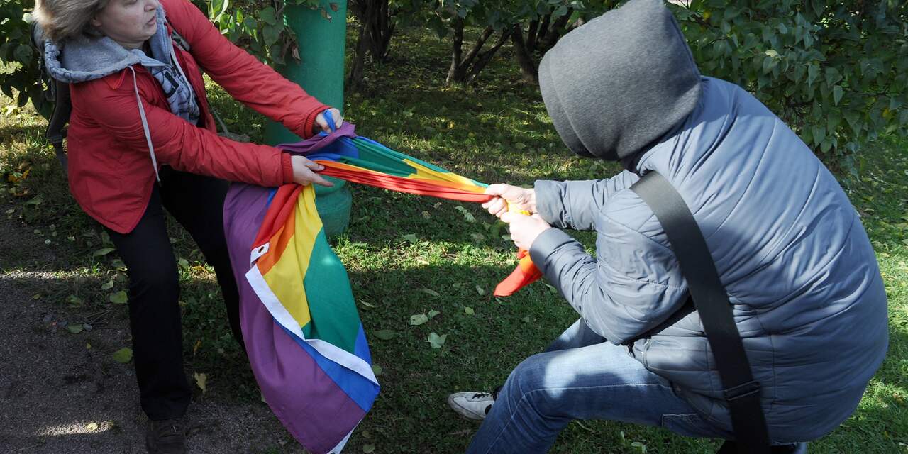 Russisch homoprotest eindigt in gevechten
