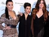 Vrijdag 16 december: De gezusters Kardashian en moeder Kris Jenner zijn bij de grote opening van de Kardashian Khaos at The Mirage Hotel and Casino in Las Vegas.