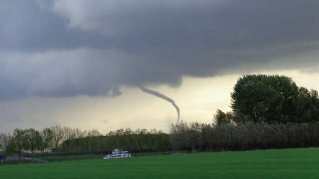 Zeven ton schade door windhoos | NU - Het laatste nieuws ...