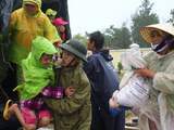 Afgezwakte tyfoon Haiyan bereikt Vietnam