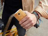 Moto X nu ook met houten achterkant 