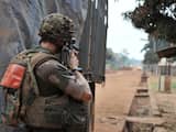 Zondag 26 januari: Een Franse soldaat, die meedoet aan operatie Sangaris, loopt een patrouilledienst in de straten van Bangui, in de Centraal Afrikaanse Republiek (CAR). De nieuwe minister-president van de republiek heeft gezegd een einde te willen maken aan het vele geweld dat de CAR de laatste maanden teistert.