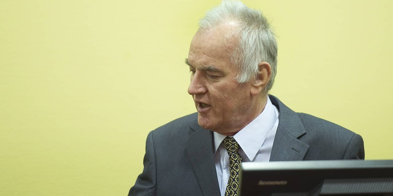 Genocide-aanklachten tegen Mladic blijven staan