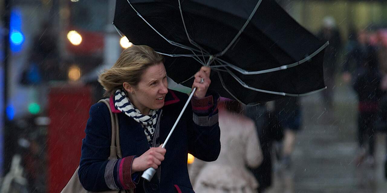 KNMI waarschuwt voor extreem weer in deel Nederland