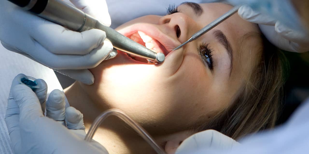 Tarieven tandarts en orthodontist gaan vanaf juli 2015 omlaag