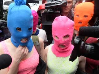 Leden van Russische punkband Pussy Riot willen asiel in Zweden