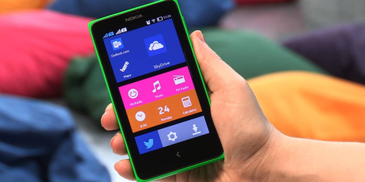 Nokia toont smartphones met aangepaste versie van Android