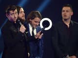 Arctic Monkeys prijst cover van Miley Cyrus
