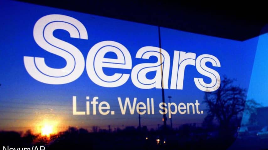 Sears geeft minder uit, maar boekt verlies