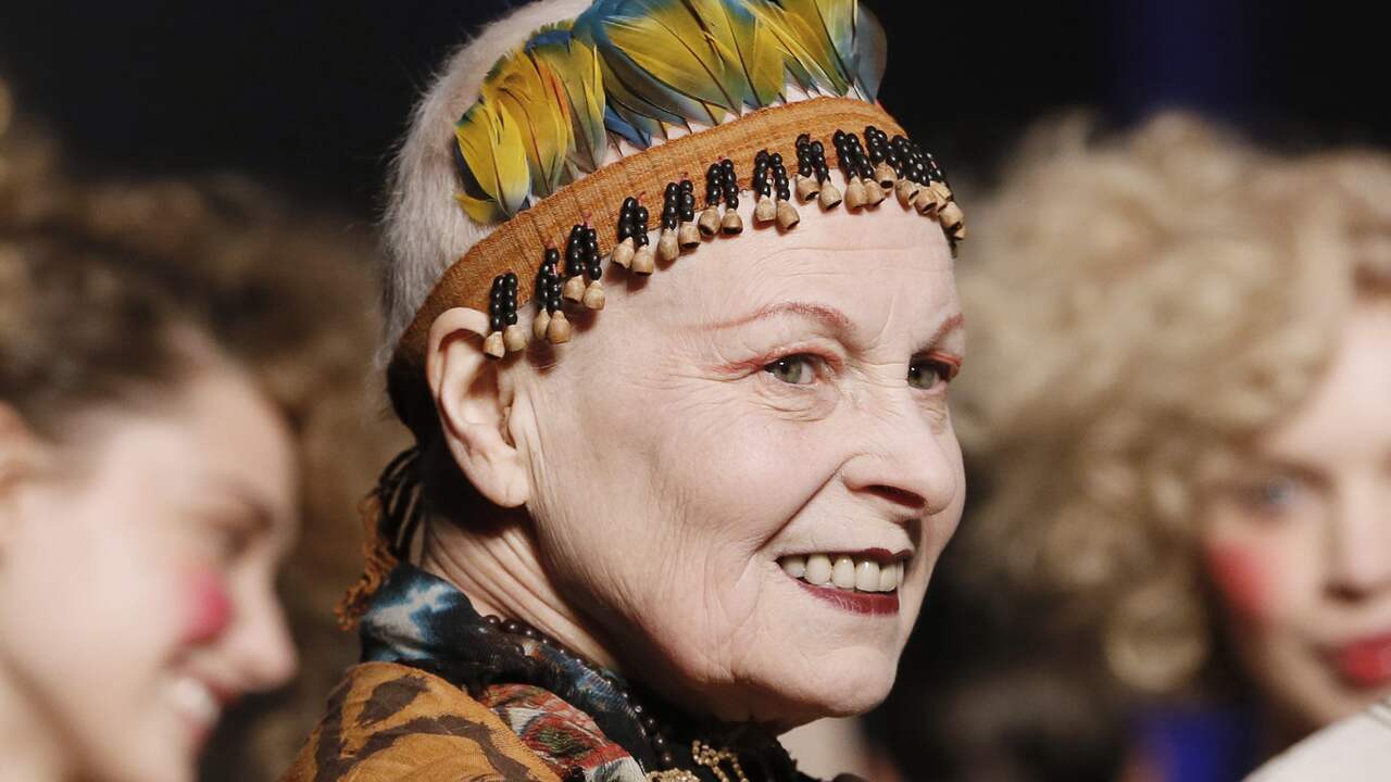 Fashion designer Vivienne Westwood dies at 81 |  Book and culture