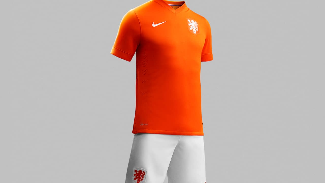 roem pindas Gevlekt WK-tenue Nederlands elftal straalt historie uit | Sport | NU.nl