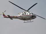 Laagvliegende helikopter veroorzaakt valpartij in peloton