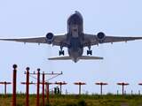 'Doe navraag over vliegroute bij reis naar Israël'