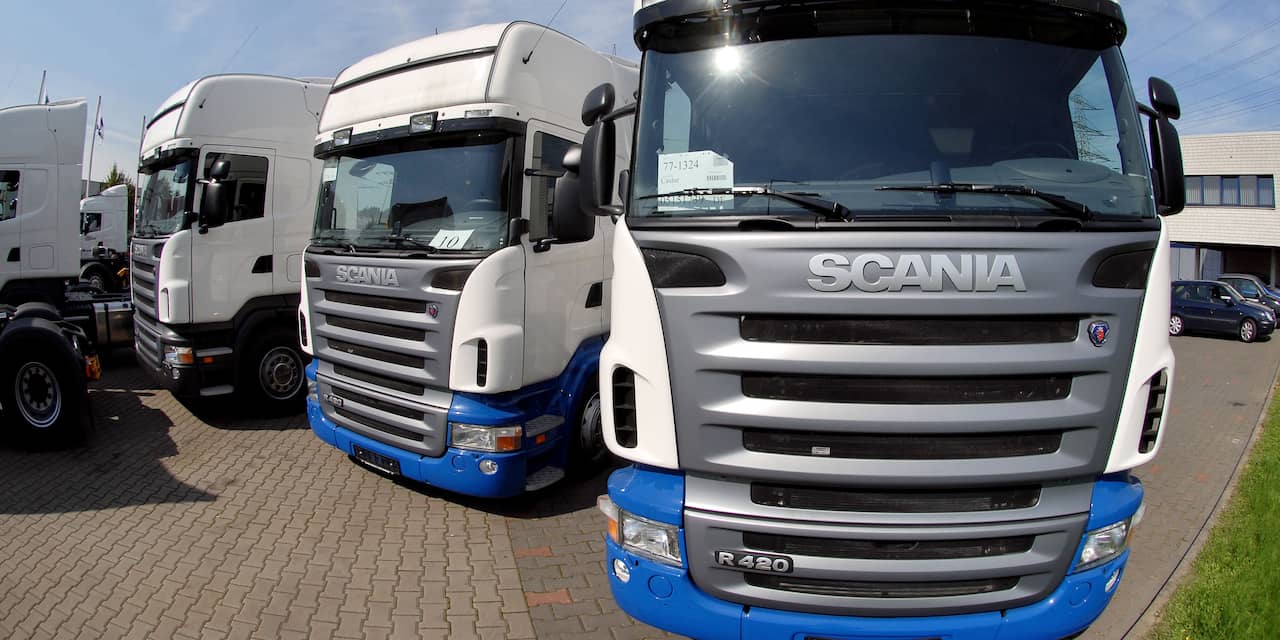 Inbraak in 31 vrachtauto's op industrieterrein in Hengelo