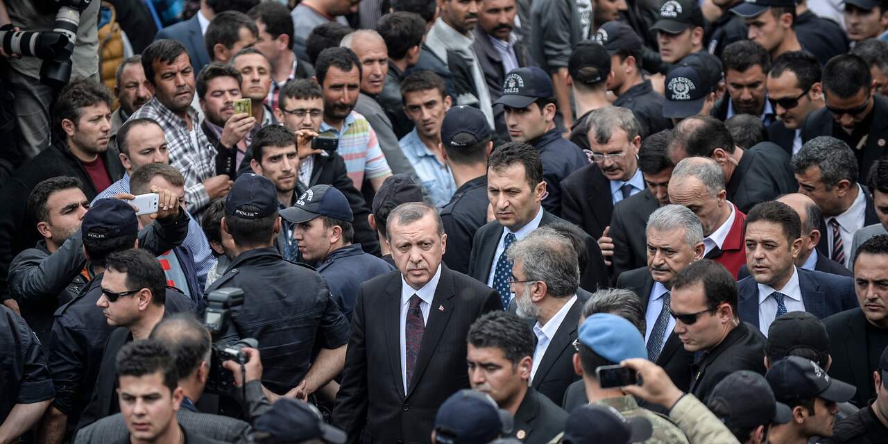 '30.000 betogers tegen Erdogan in Keulen'