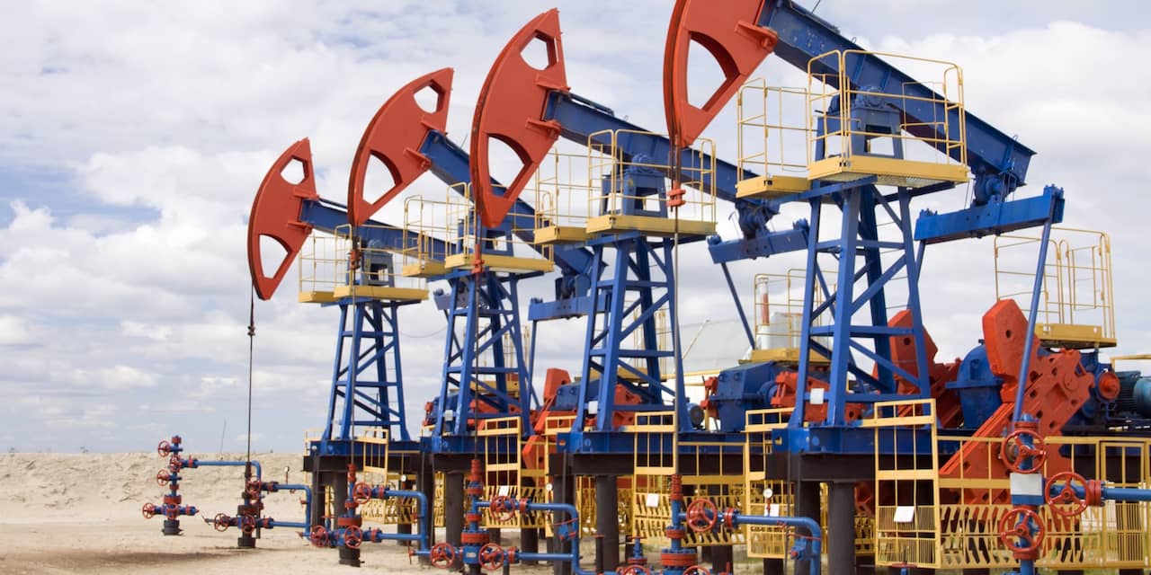 Dalende olieprijs raakt Rusland