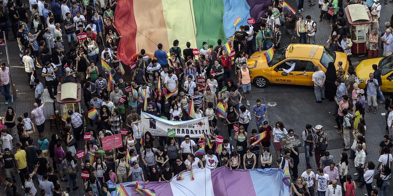 Turkse homoseksuelen demonstreren voor acceptatie