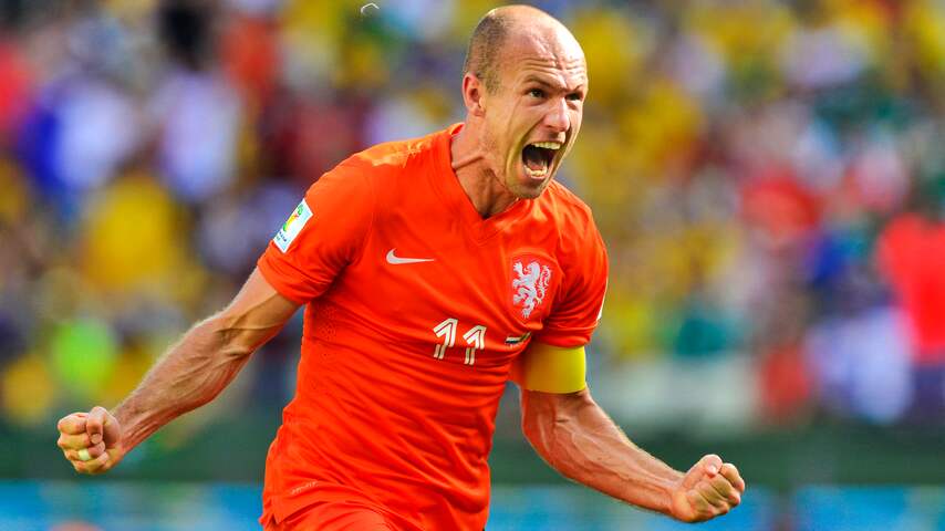 Arjen Robben en Jerry Springer in nieuwe afleveringen College Tour ...