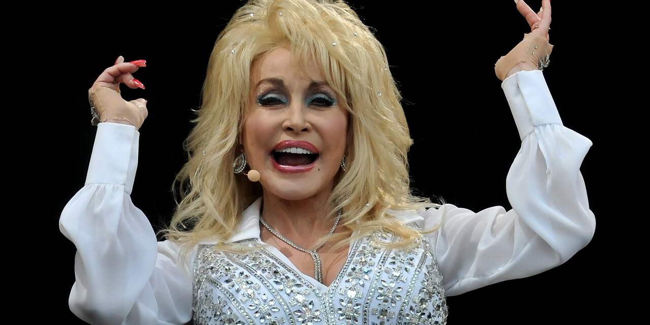 Dolly Parton geëerd met oeuvreprijs