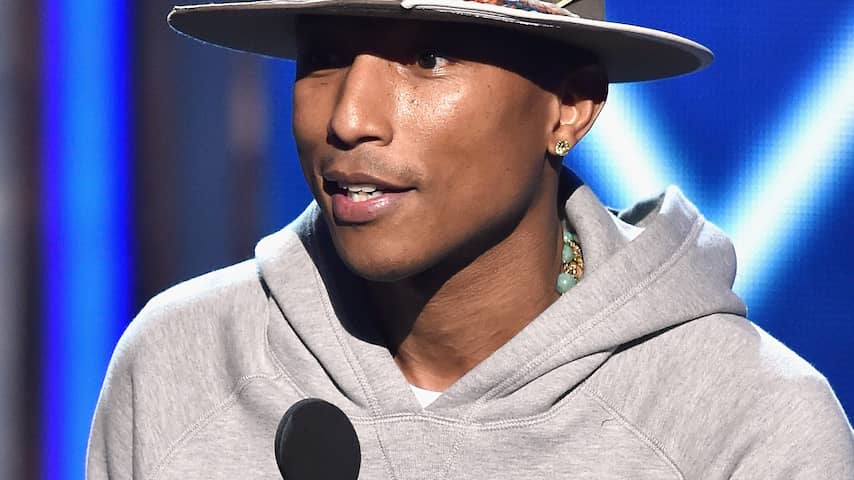 Pharrell Williams in de prijzen op BET Awards