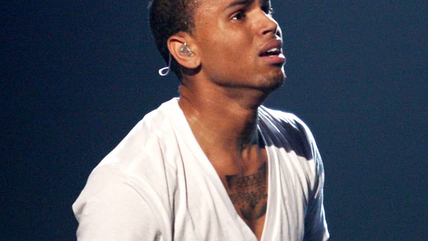 Chris Brown wil dat Rihanna haar mond houdt' | Achterklap | NU.nl