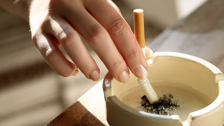 roken sigaret sigaretten asbak