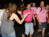 Wandelaars begonnen aan 'roze' dag op Vierdaagse