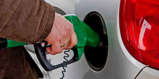 Tanken wordt steeds duurder