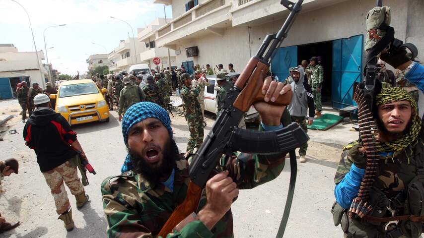 Terreinverlies Kaddafi in Sirte