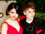 Selena Gomez presenteert MTV EMA's