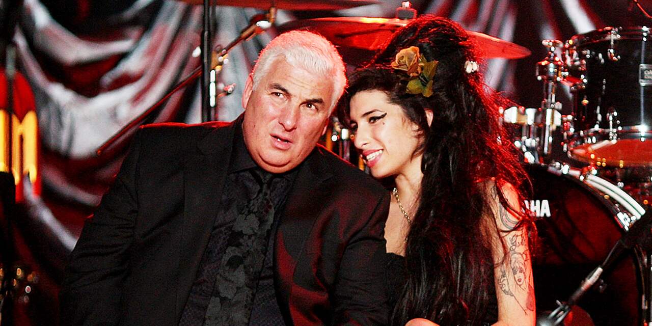Vader Amy Winehouse sluit biopic uit