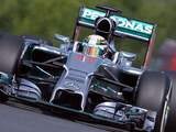 Lewis Hamilton is goed begonnen aan het Grand Prix-weekeinde in Hongarije. De Brit van Mercedes klokte vrijdag de snelste tijd tijdens de eerste vrije training.