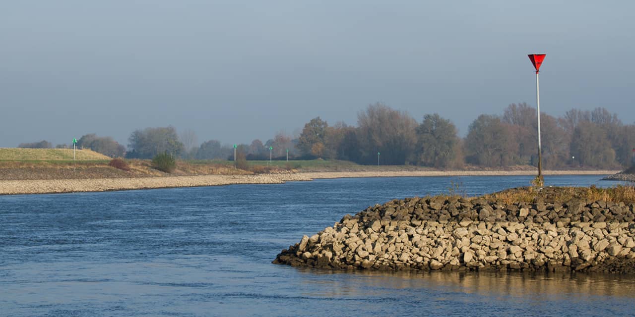 Eilandkribben aangelegd langs IJssel bij Deventer