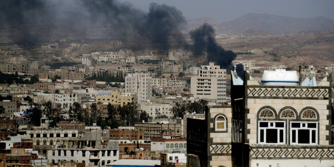 Explosies bij luchthaven Jemen