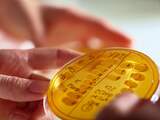 Probiotica bruikbaar om ziekenhuisvloer schoon te maken