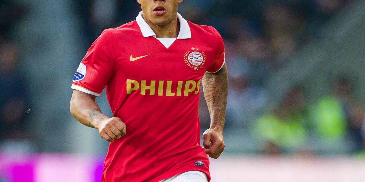 PSV gaat Depay nieuw contract aanbieden