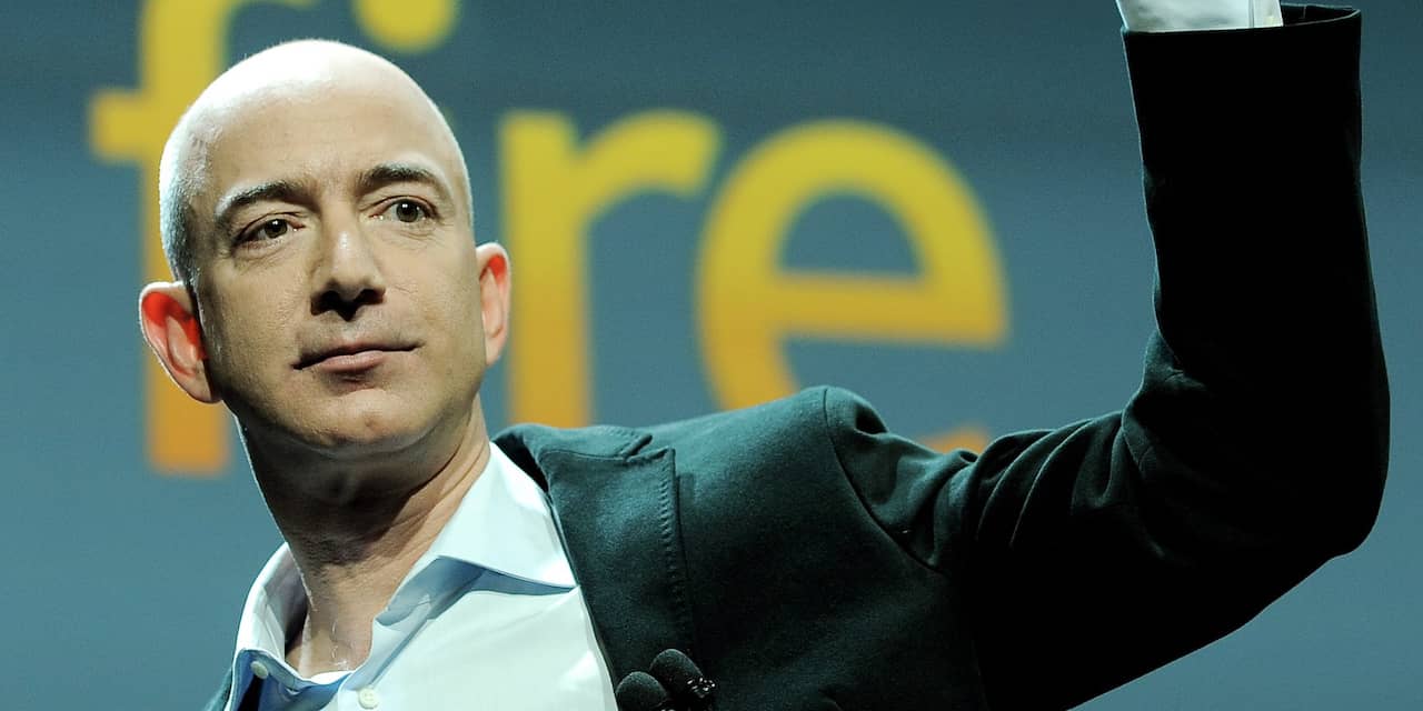Vermogen Amazon-baas stijgt tot boven 100 miljard dollar