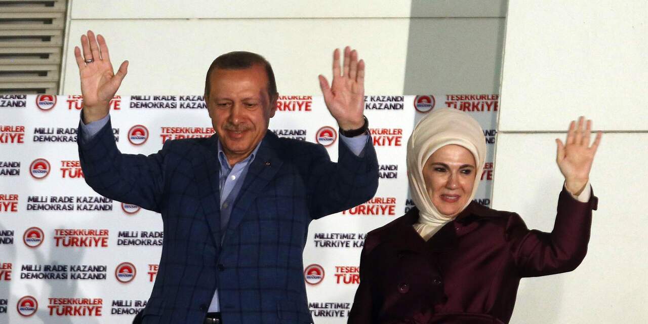 Kabinet feliciteert Erdogan met overwinning