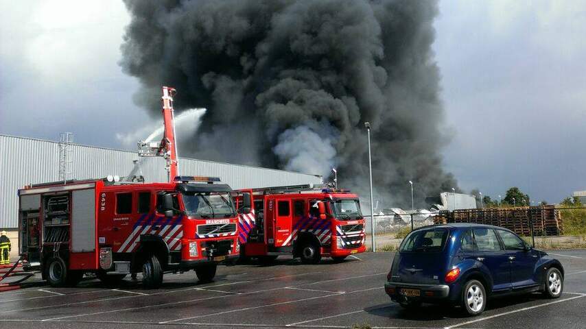 Zeer grote brand bij Destra data in Breda.