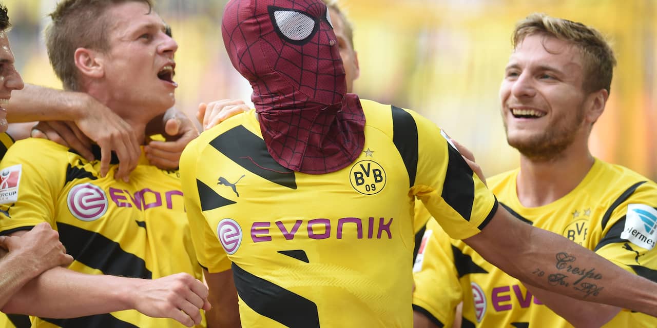 Dortmund deelt eerste tikje uit aan Bayern in Super Cup